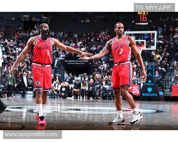 赛季首战战平,快船队状态反复——他们能否重回巅峰?